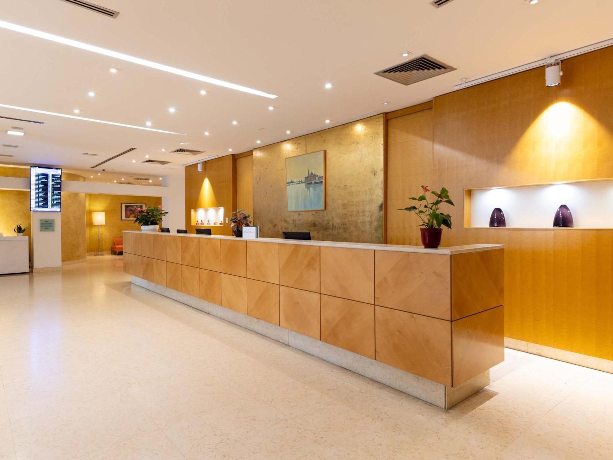 Crowne Plaza Venice East By Ihg 4*