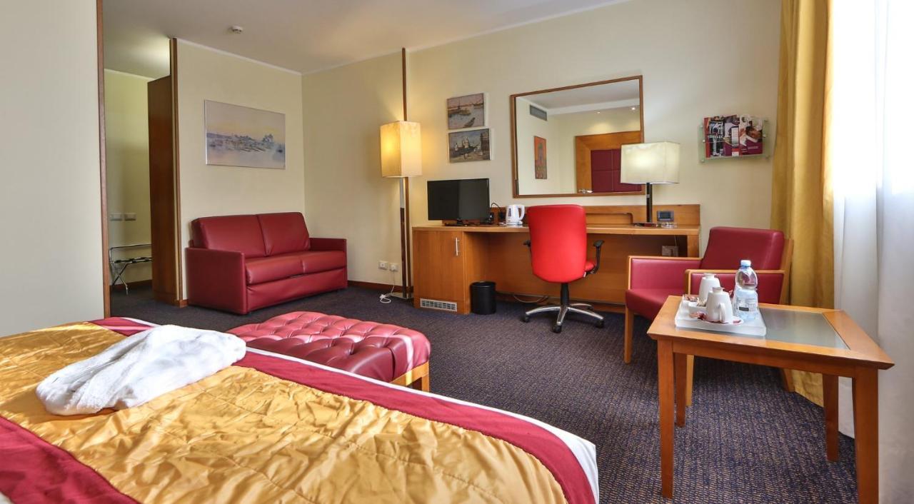 Hotel Crowne Plaza Venice East By Ihg 4*